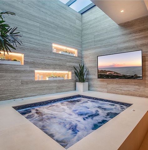 Scandinavian Spa, Spa In Casa, Jacuzzi Room, Home Spa Room, Indoor Jacuzzi, Indoor Hot Tub, Indoor Spa, Piscina Interior, Spa Sauna