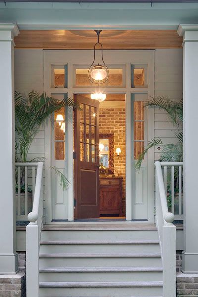 Low Country Cottage, Low Country House Plans, Traditional Neighborhood Development, Low Country House, Bayou House, Low Country Homes, Coastal Cottage Style, Country Interior Design, Central Building