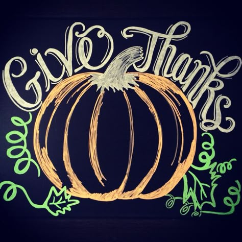 Thanksgiving Chalkboard Art Turkey, Fall Welcome Chalkboard Sign, Chalkboard Pumpkin Art, Thanks Giving Chalkboard Ideas, Chalk Pumpkin Drawing, Thanksgiving Chalkboard Ideas Chalk Art, November Chalkboard Ideas, Thanksgiving Window Art, Chalkboard Fall Ideas