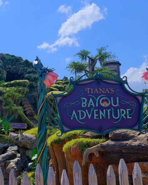 Counting down the days until Tiana’s Bayou Adventure opens! ⚜️💜🪷 The construction walls came down a few days ago so we headed over to Magic Kingdom to take a look. While we were there we saw some test riders and boats, Disney filming for promotion, and heard some of the soundtrack. I absolutely cannot wait to ride - in just a few days! 👀 #tianasbayouadventure #magickingdom #theprincessandthefrog #princesstiana #disneyworld #disneyparks #disneyphotos Tiana Bayou Adventure, Magic Kingdom Aesthetic, Orlando Florida Disney, Magic Kingdom Rides, Disney World For Adults, Disney Florida, Disney Photo Ideas, Disney World Pictures, Disney 2024