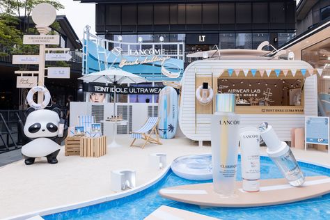 Lancome Teint Idole Collection Beach Pop-Up Installation, Sino-Ocean Taikoo Li Chengdu China. Mall Activation, Event Activations, China Pictures, Lumi Glotion, Booth Exhibition Design, School Exhibition, Fair Festival, Stand Feria, Photobooth Ideas