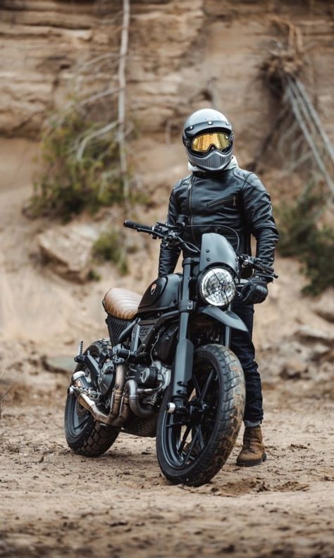 Scrambler Moto, Adventure Bike Motorcycles, Мотоциклы Cafe Racers, Vintage Helmet, Cafe Racer Style, Motorcycle Photography, Bike Photoshoot, Bike Photography, Ducati Motorcycles