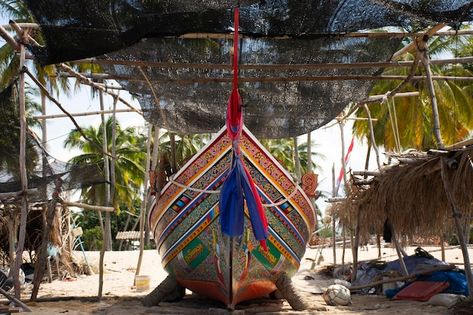 Narathiwat thailand august 16 view lands... | Premium Photo #Freepik #photo #fishing-boat #wooden-boat #sea-ship #ship Sea Ship, Blank Business Cards, View Landscape, Paper Balls, White Business Card, Black Business Card, New Africa, Wall Background, Fishing Boat