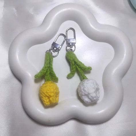 Tulip keychain🌷💕 DM for order/enquiry 💌 . . . . . Tags: #crochet #crochetkeychain #crochettulip #yarnlove #hookedoncrochet #hookedonyarn #smallbusinessowner #smallbusiness #fyp #explorepage Tulip Keychain, Keychain Crochet, Crochet Keychain, Crochet Hooks, Tulips, Yarn, Tags, Crochet, Quick Saves