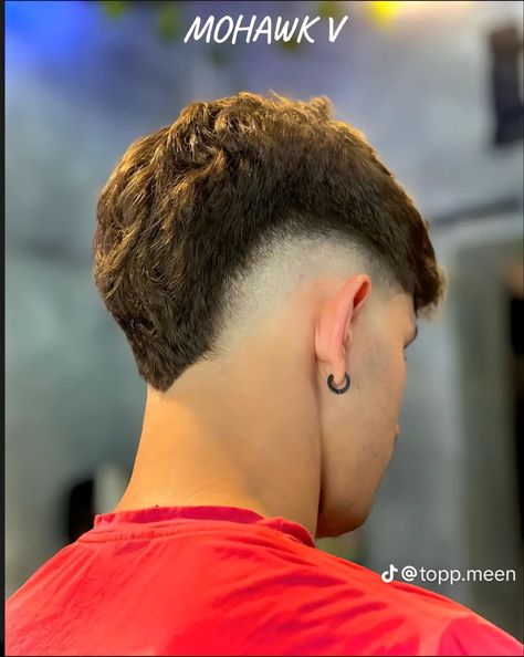 Tapper Fade Alto, Lower Taper Fade, Taper Fade Haircuts, Low Taper Fade Haircut, Fade Haircuts For Men, Low Taper Fade, Low Taper, Taper Fade Haircut, Tapered Haircut