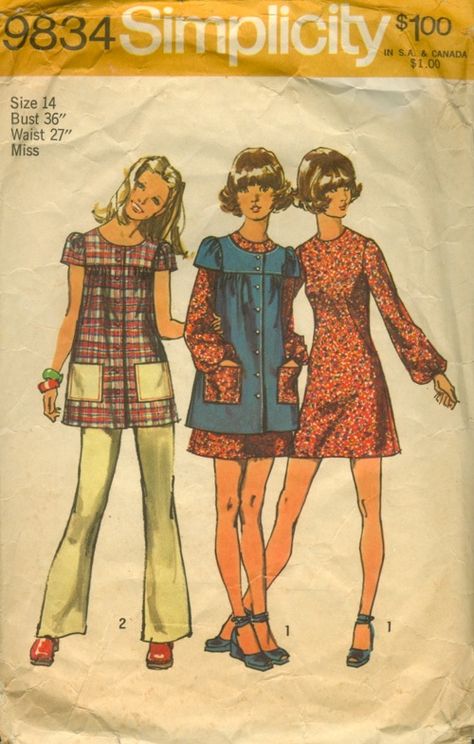 i also got this it has a odd history i was SUSPOSED to have this pattern for 7th grade sewing class it was asined..but no store had any left so my mom got a dif one teacher cast a kitten but whatever. fsimplicity pattern 9834 | Simplicity 9834 - Vintage Sewing Patterns 70s Sewing Patterns, 1970s Sewing Patterns, Vintage Dress Patterns, 1970s Dresses, Motif Vintage, Simplicity Sewing, Couture Vintage, Vestidos Vintage, Simplicity Sewing Patterns