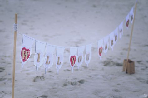 Our cute will you marry me beach sign  www.unforgettable-proposals.com.au Will You Marry Me Sign Ideas, Will You Marry Me Ideas Proposals Beach, Proposal Signs Marry Me Diy, Marry Me Ideas, Proposal Ideas Beach, Marry Me Sign, Vacation Snacks, Ceremony Aisle, Beach Proposal