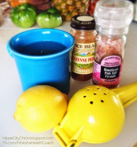 Himalayan Salt Recipes, Salt Water Flush, Salt Cleanse, Lemon Cleanse, Lemon Water Recipe, Apple Cider Vinegar Lemon, Edible Ideas, Himalaya Salt, Himalayan Salt Benefits