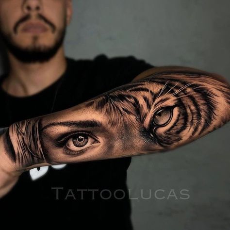 Half Tiger Half Woman Tattoo, Scorpion Tattoo Design, Tattoo Leopard, Voll Arm-tattoos, Tiger Eyes Tattoo, Tattoo Designs Unique, Tiger Tattoo Sleeve, 50 Tattoo, Lion Tattoo Sleeves