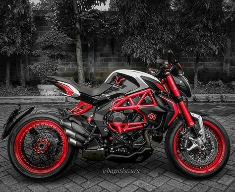 MV Agusta Dragster LH44  Yay or nay?  Follow @onlybillionaire  the one and only in indonesia.   Dragster: @m.yogi95 •  •  •  • -  Via @bagasiswara  ____  #instamotogallery #ducati #bikelife #moto #motogp #instamotorcycle #instamoto #pistonaddictz #sportsbikelife #r1 #mvagusta #cbr600rr #r6 #s1000rr #bikenight  #yamahar1 #rideout #motogp2016 #bikerchick #motorcycles #bikergang #helmet #cycle #cc #instabike #instagood #instamotor #motorbike #photooftheday Moto Ninja, Mv Agusta Dragster, Kawasaki Ninja H2r, Ninja H2r, Street Fighter Motorcycle, Futuristic Motorcycle, Yay Or Nay, Motor Bikes, Full Throttle