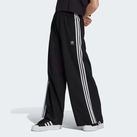 adidas Adicolor Classics Wide Leg Pants - Black | Women's Lifestyle | adidas US Wide Leg Joggers, Adidas Adicolor, Adidas Joggers, Adidas Track Pants, Casual Bottoms, Women Lifestyle, Pantalon Large, Adidas Pants, Wide Pants