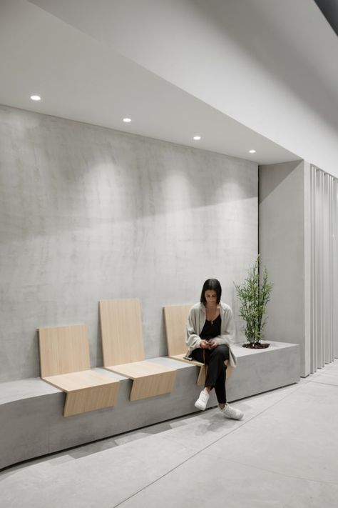 Reception Bench Seating, Office Bench, Medical Lobby Reception Waiting Area, Office Entry, Modern Clinic Interior Design, Small Waiting Room, Clinic Waiting Area, Law Firm Waiting Area, Small Waiting Area Office