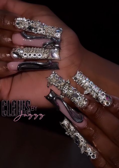 Birthday Bling Nail Set, Diamond Birthday Nails, Black Nail Designs With Rhinestones, Nail Designs With Rhinestones, Diamond Birthday, Nails Bling, Junk Nails, Nails Design With Rhinestones, Black Nail Designs