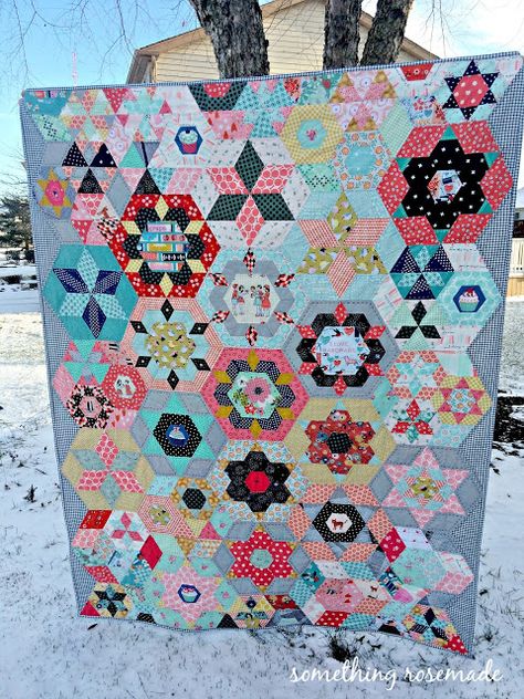 Smitten Quilt, Door Quilt, Coin Quilt, Round Quilt, Halloween Patchwork, Happy Trail, Quilt Templates, Jen Kingwell, Big Block Quilts