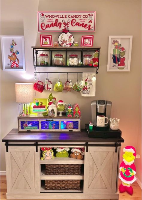 Grinch Coffee Bar Ideas, Grinchmas Ideas, Grinch Coffee, Muppets Christmas, Grinch Stuff, Hot Cocoa Bar, Cocoa Bar, Christmas Decorations For The Home, Coffee Station