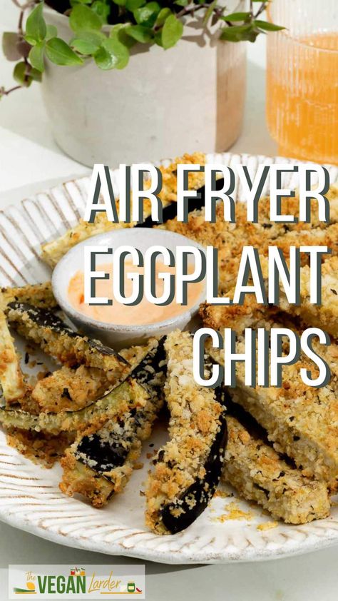 These air-fryer eggplant chips make a great low carbs snack! Make these air fryer eggplant chips for a fun snack for game day, as an aperitif or just because! Eggplant Chips Air Fryer, Air Fryer Eggplant, Eggplant Chips, Aubergine Dip, Parsnip Fries, Gluten Free Bread Crumbs, Fried Oysters, Fries Recipe, Zucchini Fries