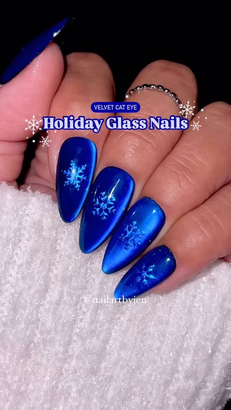 Jeanette Flores | Blue velvet cat eye Holiday nails ✨💙❄️✨ Save and share this viral glass nail look for inpo, Follow for more easy nail tutorials 🫶🏼 Using... | Instagram Baby Blue Cat Eye Nails, Blue Velvet Nails, Blue Cat Eye Nails, Blue Cat Eye, Velvet Nails, Everything Blue, Glass Nail, Eye Nails, Using Instagram