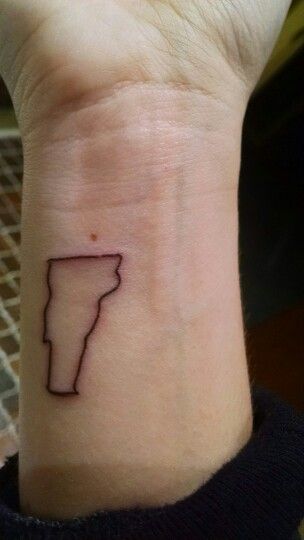 Vermont state tattoo Vermont Inspired Tattoos, Washington State Tattoo Ideas, Vermont Tattoo Ideas, Washington State Inspired Tattoo, Vermont Mountain Tattoo, Vermont Tattoo, Vermont Outline Tattoo, Vermont Map, Visit Vermont