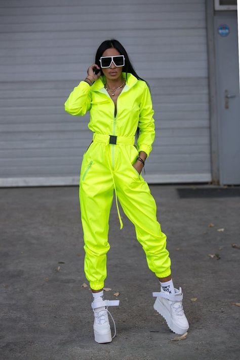 Ropa Color Neon, Rockstar Aesthetic Outfits, Graffiti Clothing, Neon Carnival, Athleisure Chic, Neon Outfits, Womens Trendy Dresses, Neon Fashion, Jumpsuit Elegant