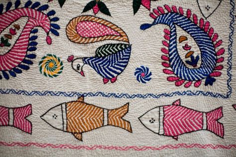 Kantha- Traditional Embroidery Embroidered Fish, Rural Women, Kantha Embroidery, Patterns Embroidery, Kantha Work, Embroidery Motifs, Indian Embroidery, Hand Embroidery Design Patterns, Kantha Stitch