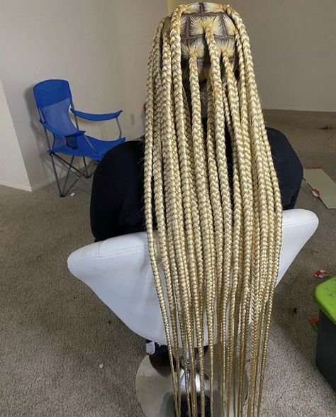 Big Blonde Knotless Braids, Blonde Braids Black Women Platinum, Large Knotless Box Braids Blonde, Large Blonde Knotless Braids, Blonde Straight Back Braids, 613 Braids Black Women, Knottles Braids, 613 Knotless Braids, Long Blonde Braids