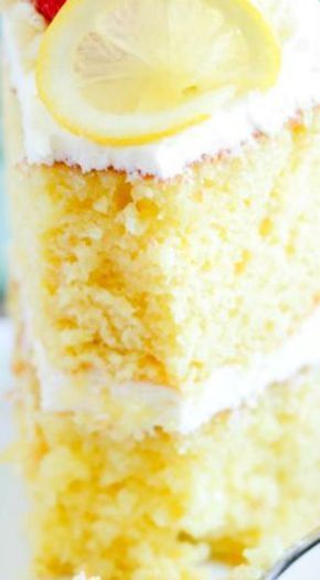 Ina’s Lemon Cake ~ Rich lemon cake that tastes incredible with cream cheese frosting and raspberries! Buttermilk Cake, Lemon Cream Cheese Frosting, Lemon Cake Recipe, With Cream Cheese Frosting, Lemon Desserts, Köstliche Desserts, Lemon Recipes, Savoury Cake, Lemon Cake