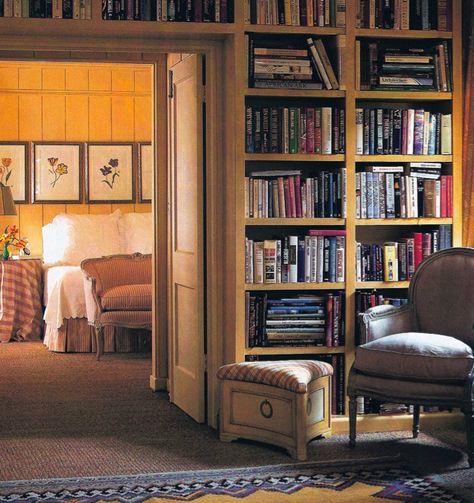 Lars Bolander, Yellow Bookshelves, California Hacienda, House Equipment, Library Shelf, Library Reading, Lauren Liess, Design Library, Yellow Bedroom