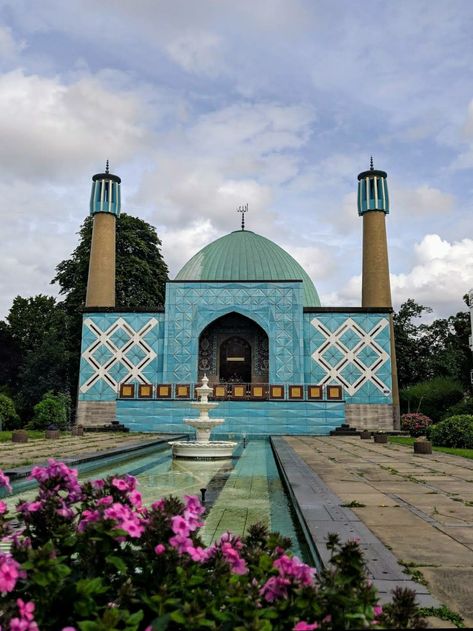 Imam Ali mosque, Hamburg, Germany. Blue Mosque, Beautiful Mosques, Hamburg Germany, Imam Ali, Taj Mahal, Around The Worlds, Germany, Building, Travel