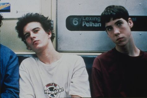 Justin Pierce & Leo Fitzpatrick / Kids / Larry Clark Kids Movie 1995, Kids 1995, Harmony Korine, Larry Clark, Septième Art, Cinema Film, Film Inspiration, Kid Movies, Youth Culture