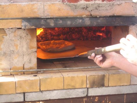 BUILD IN 1 DAY DRY STACK PIZZA OVEN Pizza Stone Oven, Pizza Oven Outdoor Plans, 350z Roadster, Pizza Oven Plans, Brick Pizza Oven Outdoor, Pizza Oven Outdoor Diy, Build A Pizza Oven, Brick Oven Outdoor, Pizza Oven Kits