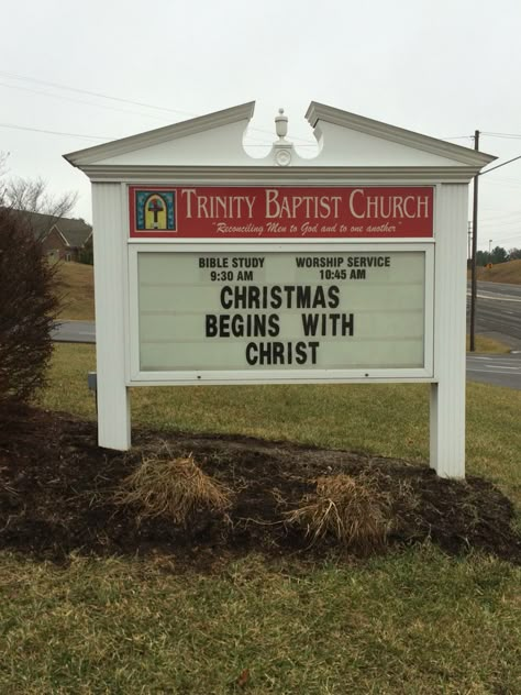 Trinity Baptist Church Christiansburg, Va Christmas sign Thanksgiving God, Church Signage, Church Sign Sayings, Fellowship Hall, God Sayings, Funny Church Signs, Grace Abounds, Church Memes, Church Humor