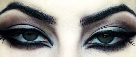 Goth Eye Makeup, Alt Makeup, Makeup Board, Swag Makeup, Alternative Makeup, Edgy Makeup, Black Makeup, Gothic Makeup, Goth Makeup