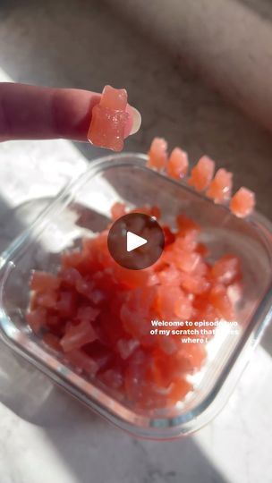 Frozen Gummy Bears, Homemade Gummy Bears, Coca Cola Bear, Beef Gelatin, Bear Recipes, Frozen Strawberries, Gummy Bears, Free Food, Food Hacks