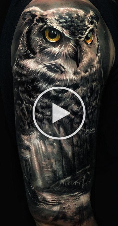 jaw-dropping owl tattoo © tattoo artist Daniel Luzardo @daniluz21 💟💟💟💟💟 Forearm Tattoo Men Sleeve Black, Forearm Tattoo Men Sleeve, Tattoo Men Sleeve, Owl Tattoo Drawings, Owl Tattoo Design, Leg Tattoo Men, Bald Eagles, Nocturnal Animals, Beautiful Owl