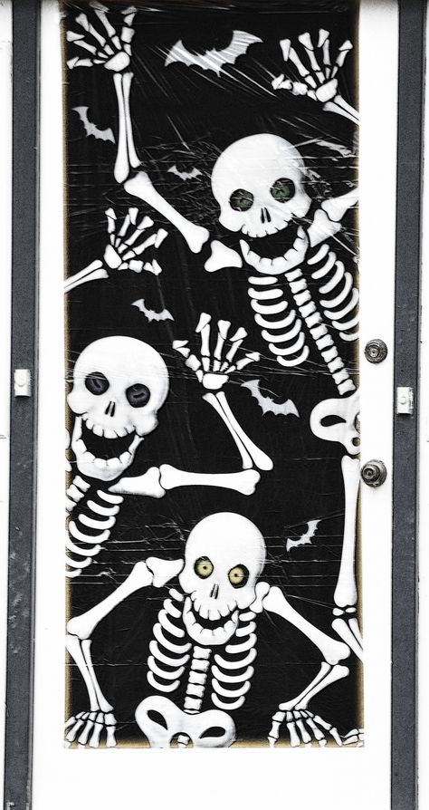 PublicDomainPictures.net - Free Download - Skeletons At The Door Skeleton Photo, Halloween Classroom Door, Halloween Classroom Decorations, Front Door Decal, School Door Decorations, Door Poster, Halloween Classroom, Free Background Images, Glass Painting Designs