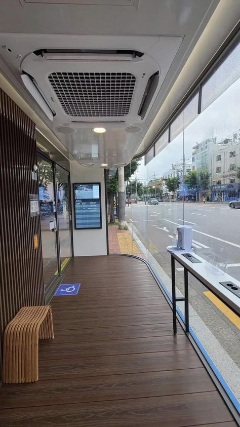 This South Korean Bus Stop Korean Bus Stop, Bus Stop Design, Bus Shelters, Shelter Design, H Design, Urban Furniture, Architecture Design Concept, Bus Station, Bus Stop