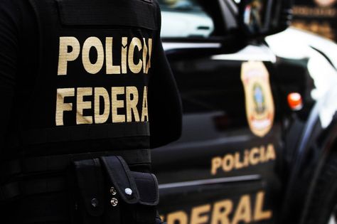 A Polícia Federal (PF) Army Police, Military Police, Police Cars, Chevrolet Logo, Vehicle Logos, Opera, Cars, Federal