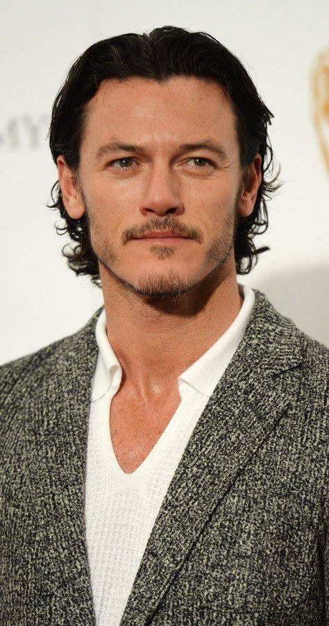 Luke Evans Actor, Luke Evans, Celeb Crushes, Character Inspo, Attractive Guys, British Isles, Smash Book, Chris Hemsworth, Male Models