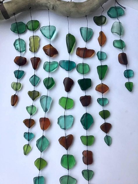 Sea Glass Display, Driftwood Ideas, Glass Mobile, Beaded Lampshade, Wind Chimes Craft, Driftwood Art Diy, Glass Diy, Glass Wind Chimes, Stick Art