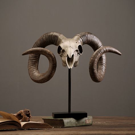 Skull Reference, Skull Statue, Goat Skull, Animal Skeletons, Ram Skull, Animal Skull, Vulture Culture, Animal Bones, Retro Theme