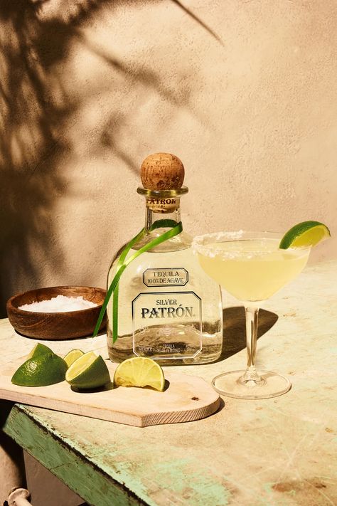 Patron Margarita Recipe, Types Of Margaritas, Complex Recipes, Patron Silver Tequila, Patron Silver, Margarita Drink, Perfect Margarita, Tequila Margarita, Patron Tequila