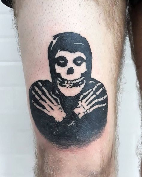 Misfits Tattoo Flash, Scary Tattoo Ideas, Punk Tattoo Ideas, Horror Tattoo Ideas, Misfits Tattoo, Metallica Tattoo, Punk Tattoos, Punk Tattoo, Engraving Tattoo