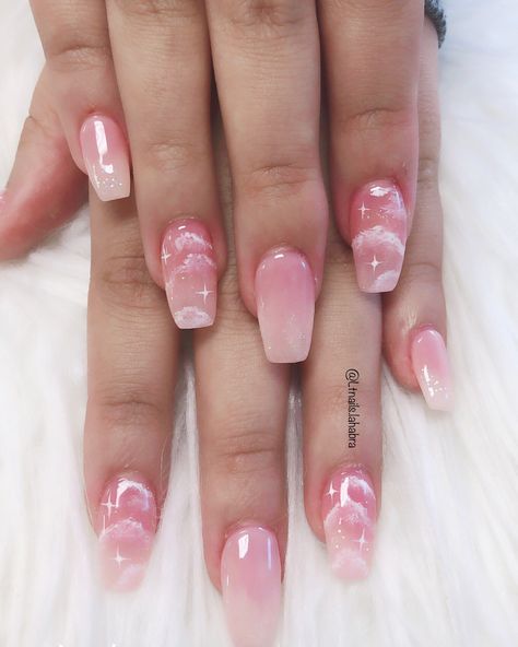 Short Square Nail Inspo Aesthetic, Cloud Ombre Nails, Purple Cloud Nails Acrylic, Simple Kawaii Nails Short, Kawaii French Tip Nails, Korean Style Nails Art, Kawaii Nails Short, Pink Cloud Nails, Kawaii Nail Designs