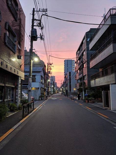 Tokyo Sunset, Street Background, City Streets Photography, Tokyo Streets, Street Pictures, Perspective Photography, Anime City, Buildings Photography, Tokyo City