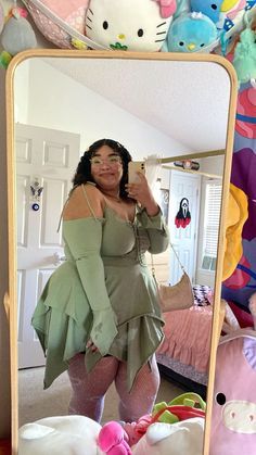 #BEAUTY ,#REALATIONSHIPS #Fashion #Outfits #Summer Outfits #Animals Belly Pooch Outfits, Green Outfit Plus Size, Plus Size Body Reference, Plus Size Cosplay For Women, Fupa Outfits, Patterned Fishnets, Black Women Aesthetic, Plus Size Aesthetic Outfits, Selfies Ideas