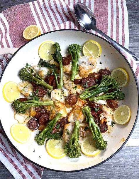 Cod Cheeks, Fish Bake, Chorizo Recipes, Gratin Dish, Simple Green Salad, Chorizo Sausage, Cheesy Sauce, Scallops Seared, French Cooking