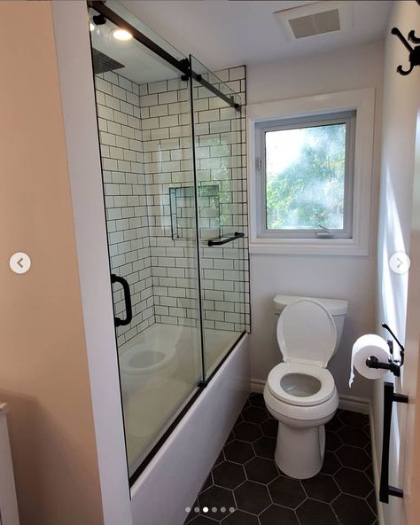 Bath Shower Glass Door, Glass Shower Doors Over Tub, Bathtub And Glass Door, Glass Door With Bathtub, Bathroom Shower With Glass Door, Tub Shower Combo Sliding Glass Door, Shower Remodel Bathtub, Shower With Tub And Glass Door, Bath Sliding Glass Door