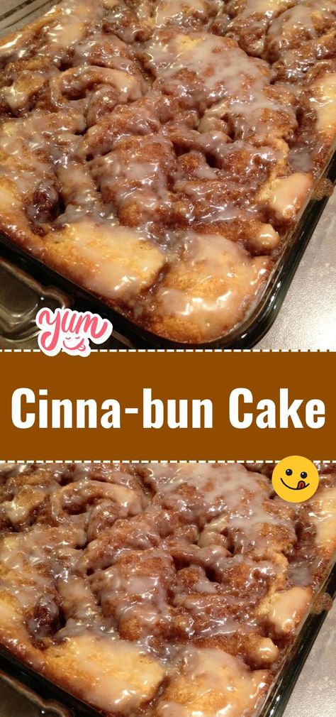 Cinnabon Cinnamon Roll Cake, Cinnabon Cake, Cinnamon Bun Cake, What To Cook For Dinner, Chicke Recipes, Bun Cake, Dinner Yummy, Cinnamon Cake, Cinnamon Roll Cake