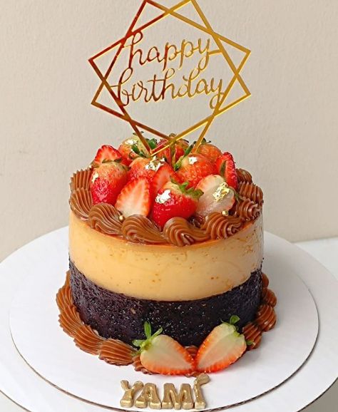 Choco Flan Cake Decor, Chocoflan Decoration Ideas, Vanilla Cake Recipe Moist, Cake Reference, Chocoflan Cake, Choco Flan, Flan Cake, Dad Birthday Cakes, Chocolate Drip Cake