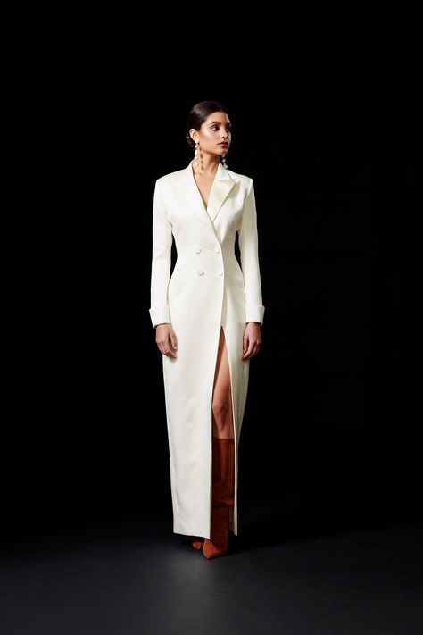 Rebecca De Ravenel, Gaun Fashion, Tuxedo Dress, Courthouse Wedding, Silk Gown, Fashion Show Collection, Suit Fashion, Mode Inspiration, Bride Dresses